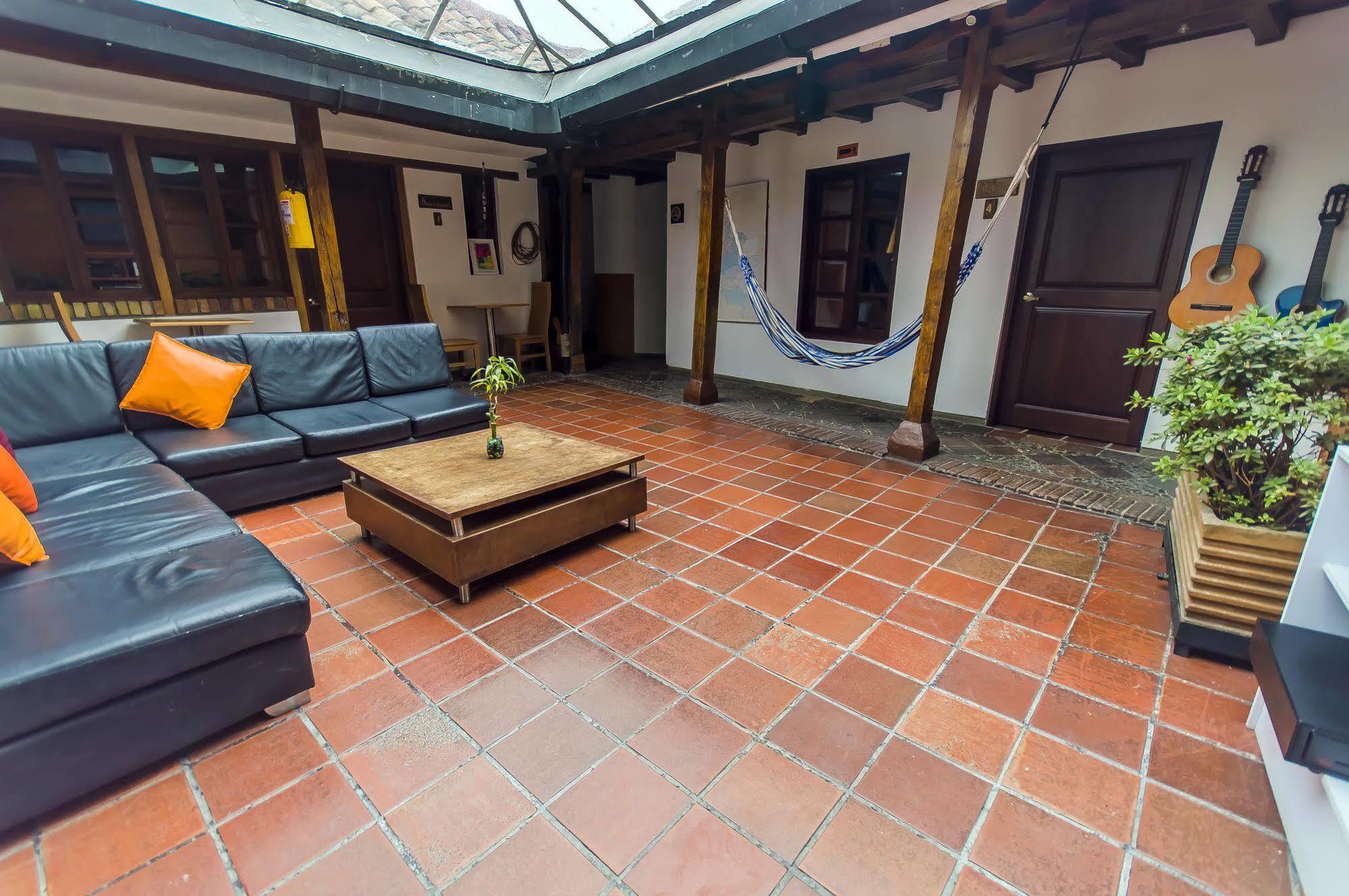 Masaya Bogota Hostel Екстериор снимка